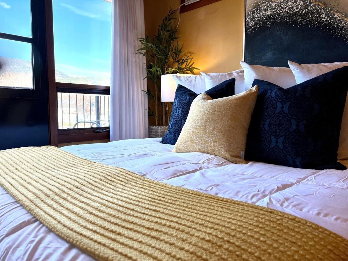 Casa Grande Inn & Suites 펜틱턴 외부 사진
